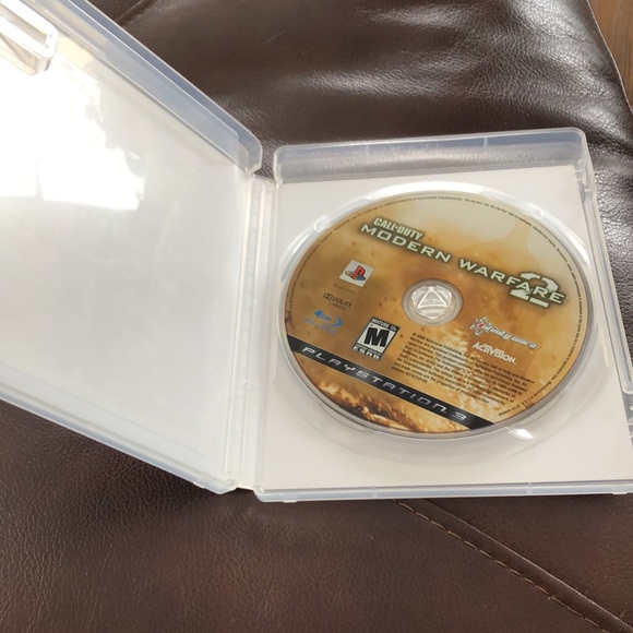 PS3 Call of Duty Modern Warfare 2 - PlayStation - Picture 3 of 4